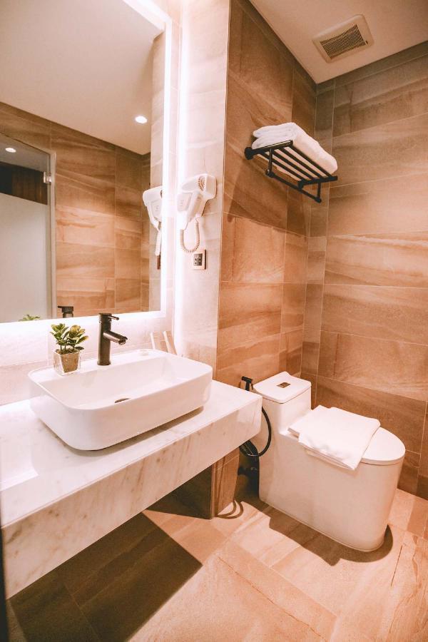 The Maximilian Hotel Cauayan City  Luaran gambar